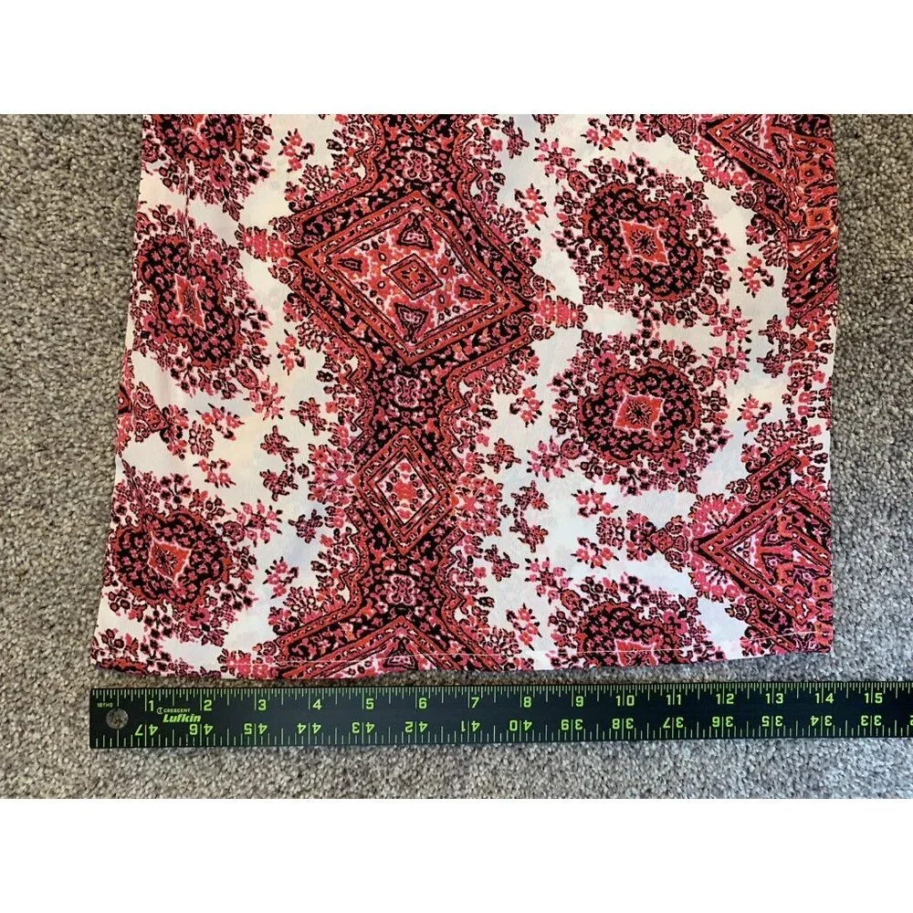 Boohoo Women’s Jumpsuit Size 4 Red White Back Zipper V-Neck Spaghetti Straps GUC - Picture 10 of 11